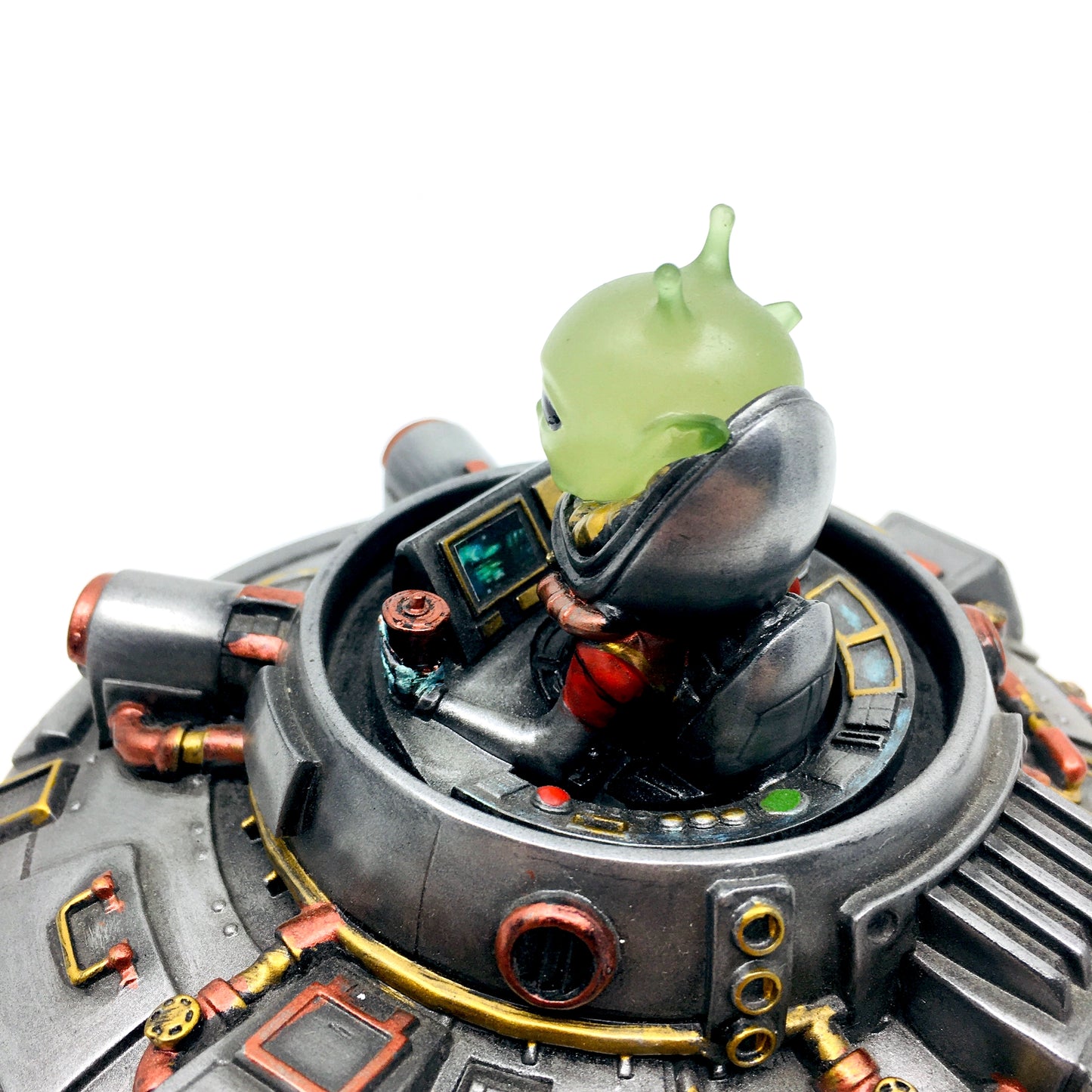 Uçan Daire Süren Uzaylı Alien Biblosu