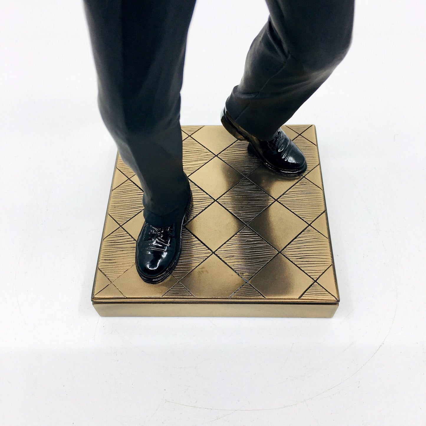 Gitar Çalan Erkek Siyahi Caz Müzisyeni Biblo