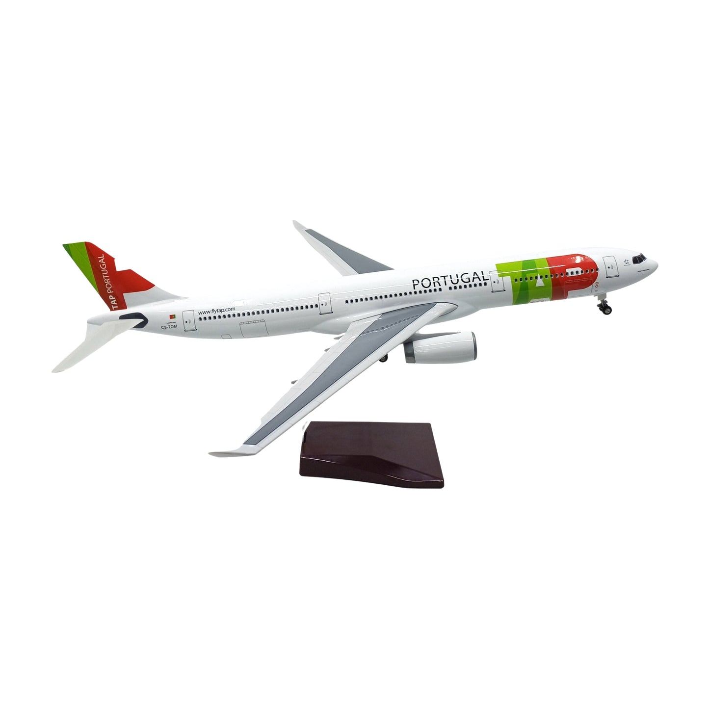 1/135 TAP Air Portugal Airbus A330 Model Uçak