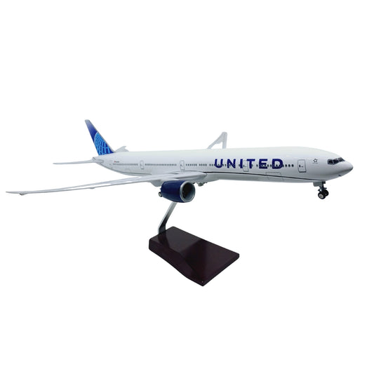 Boeing 777 United Airlines Model Maket Uçak 1/157 Ölçekli (47 cm)