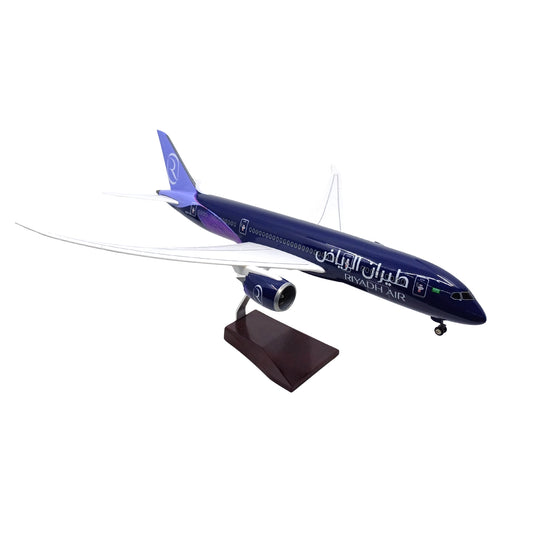 Boeing 787 Riyadh Air Model Maket Uçak 1/130 Ölçek (43 cm)