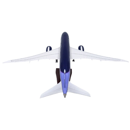 Boeing 787 Riyadh Air Model Maket Uçak 1/130 Ölçek (43 cm)