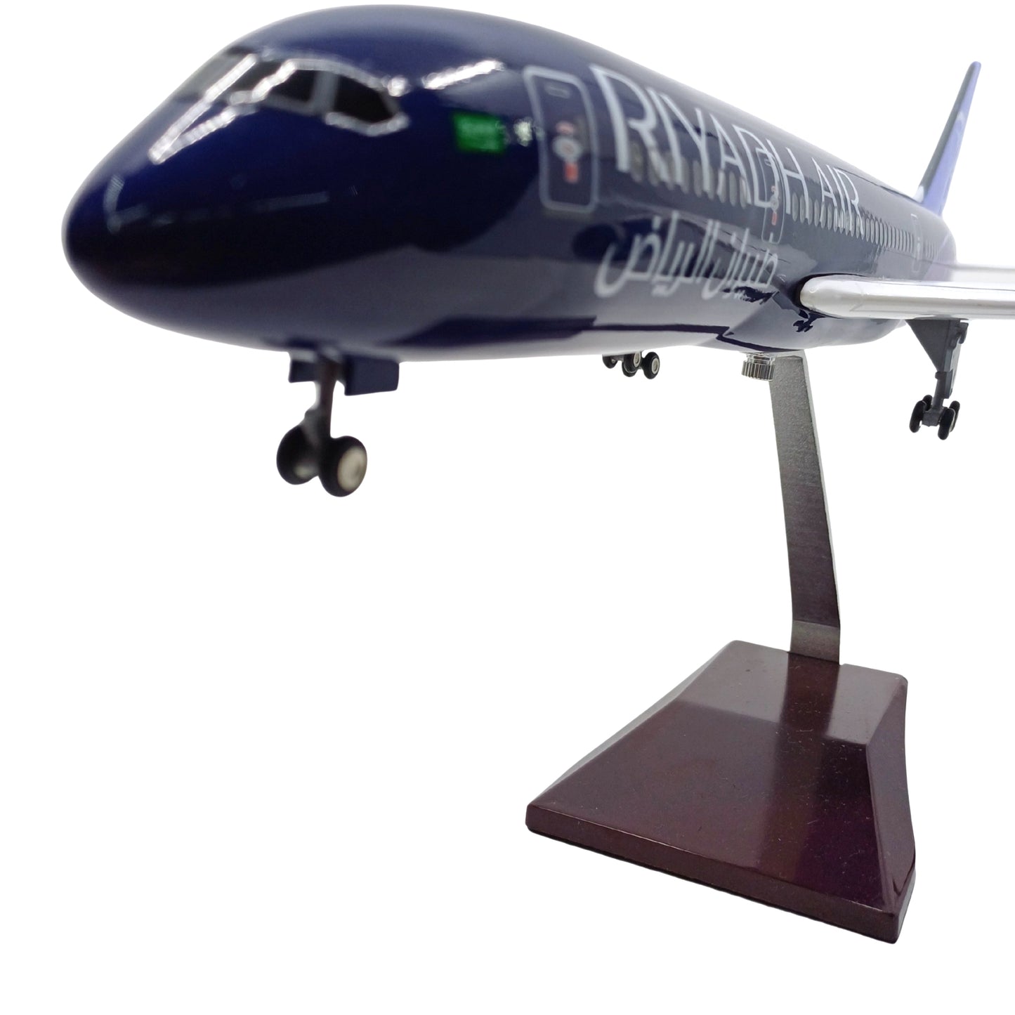 Boeing 787 Riyadh Air Model Maket Uçak 1/130 Ölçek (43 cm)