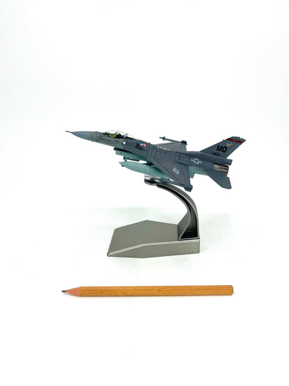 F-16 Fighting Falcon 1:100 Ölçekli Die-Cast Model Uçak - F16-C