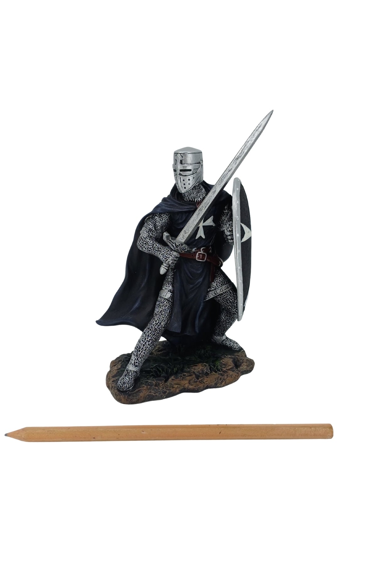 Veronese Orta Çağ Haçlı Şövalye Biblo Dekoratif Figür - WU78373AA