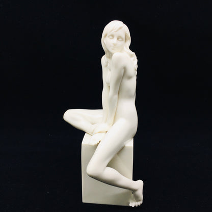 Küp Üstünde Nü Kadın Porselen Modern Biblo - Veronese Design