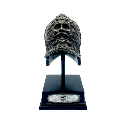 King of Britain II. Henry Helmet Figurine